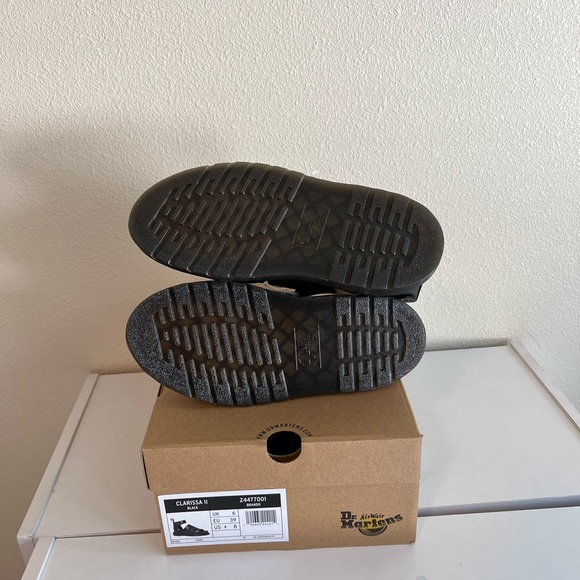 Dr. Martens Clarissa II Shore Sandal - Picture 12 of 15